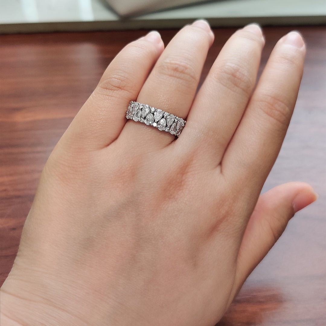 Teardrop Lab Diamond Tapered Band 14K Gold