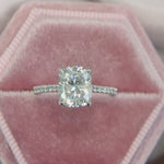 Load and play video in Gallery viewer, IGI Certified 1/2 - 5 Carat Lab Grown Diamond Side Stone Women Engagement Ring 14K Gold
